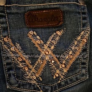 Women’s Wrangler Jeans